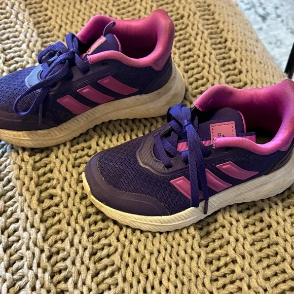 Adidas Kids Sneakers in Purple and Pink - Picture 2 of 7
